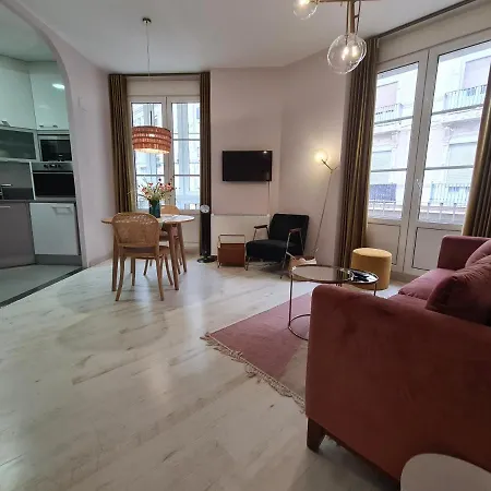 Dos Torres Arte En Balcones - Calle Alfonso I アパート サラゴサ