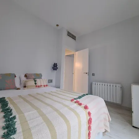 Apartment Dos Torres Arte En Balcones - Calle Alfonso I